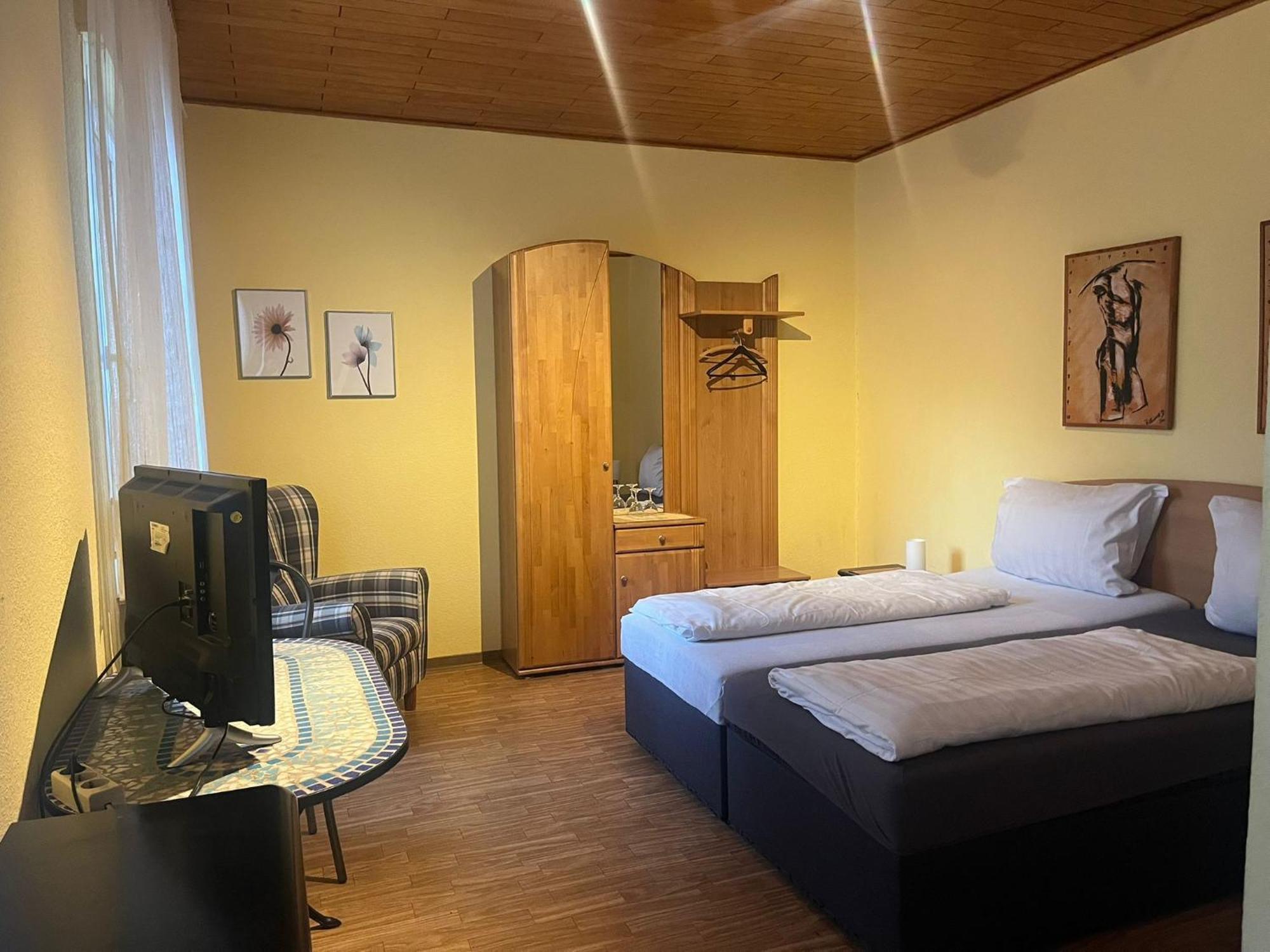 Danis Schlossschaenke Simmern Quarto foto